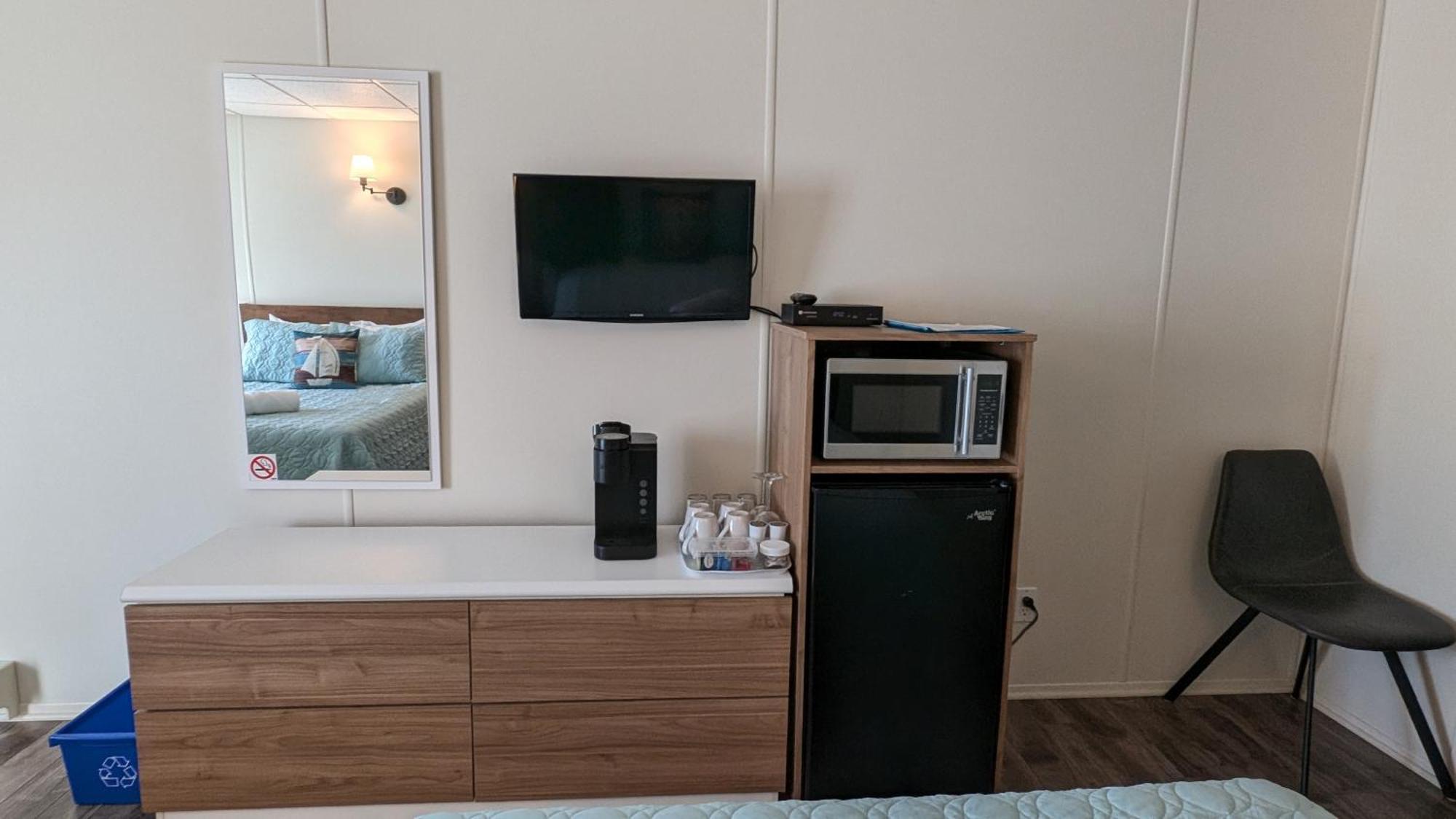 La Gentilhommiere Motel Saint-Simeon  Room photo